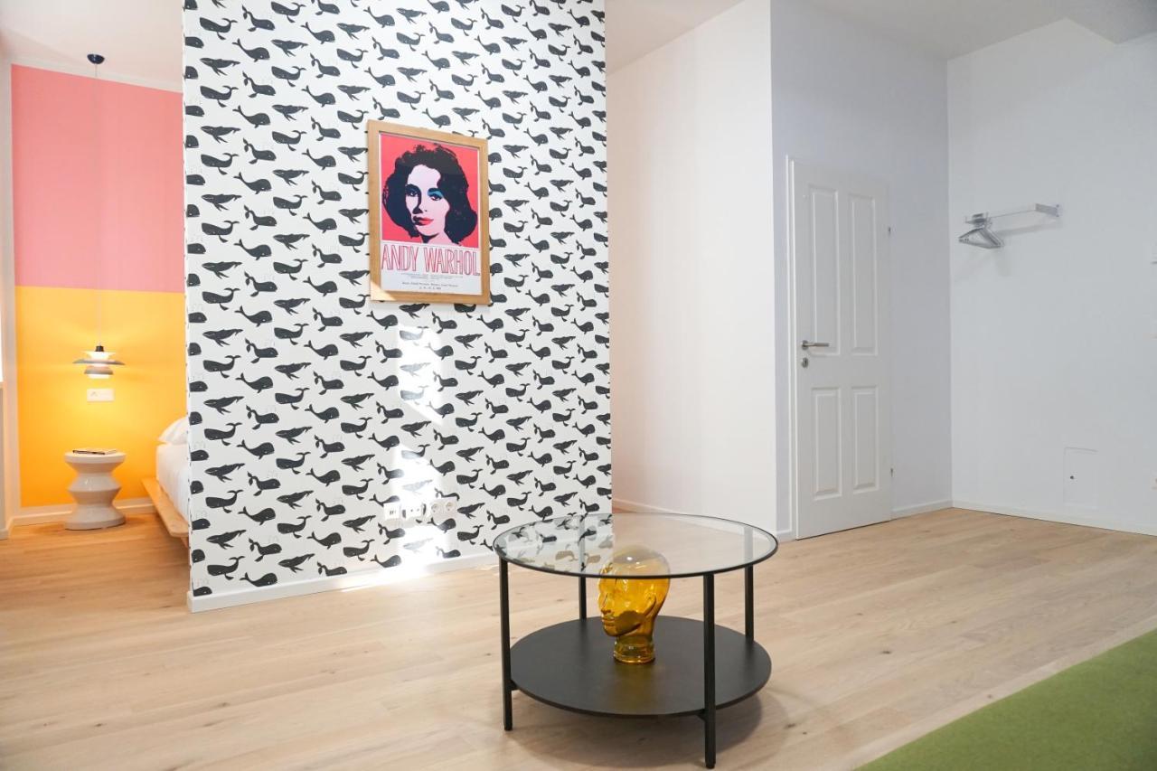 Vibrant Design Apartments - Full Kitchen - Wi-Fi - 18 Mins To City Centre Vídeň Exteriér fotografie